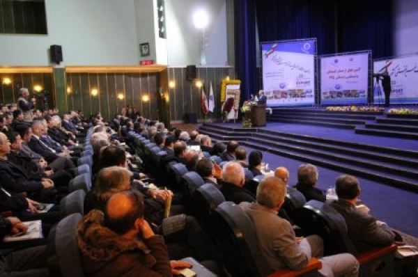همایش توسعه صادرات غیر نفتی کشور